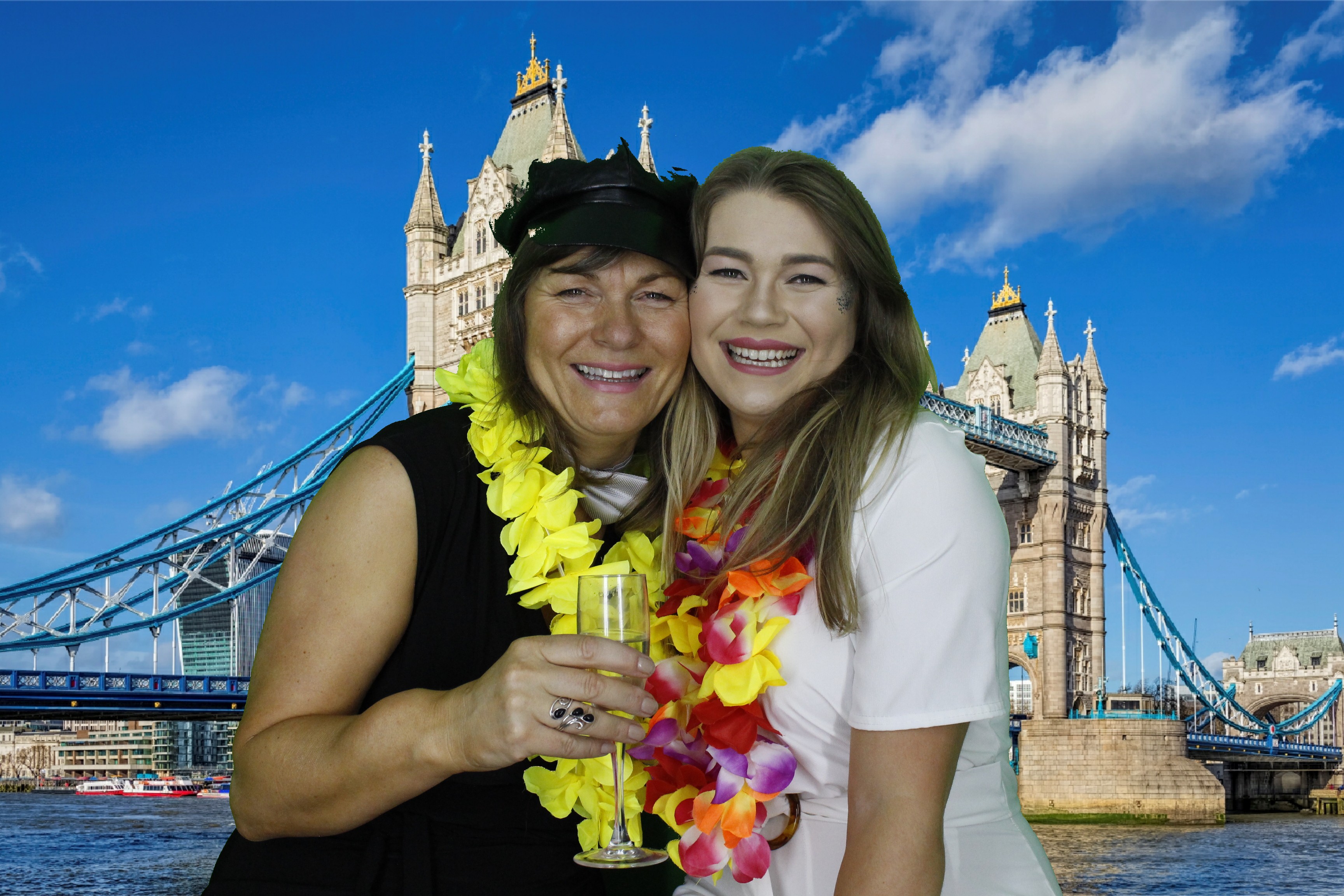 Debbies 21st birthday party | View more photos from the event at gallery.myphotoboothexperience.co.uk/u/MyPhotoBoothExperienceLtd/Debbies-21st-birthday-party